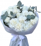 Refined white & inexpensive flower bouquet